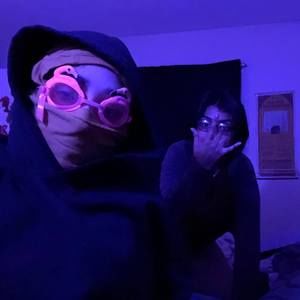 Meet your Posher, Esli